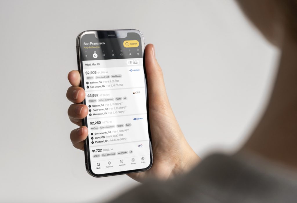 TruckSmarter Shuts Down After Acquisition, Leaving 500,000 Carriers Seeking Alternatives
